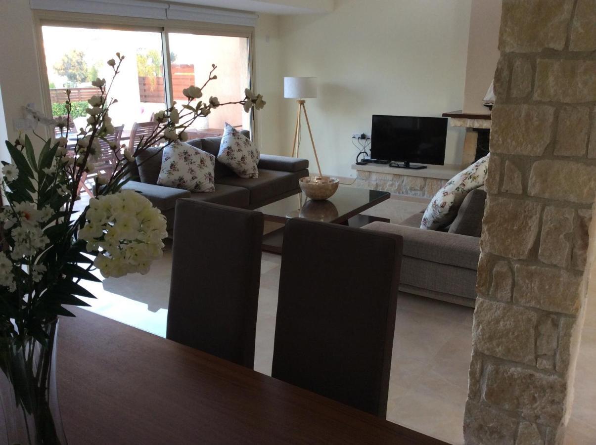 Polis Paradise Latchi Villa מראה חיצוני תמונה
